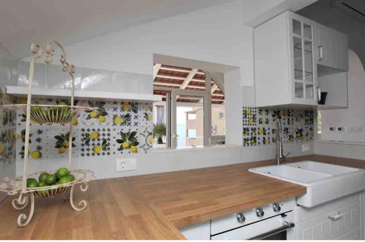 Trogir Ciovo Big Seaview Apartment Near The Sea 外观 照片